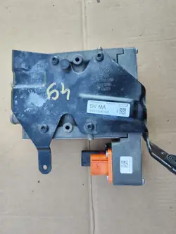 Chauffe-eau Porsche OEM 4M1819013B - État d'occasion