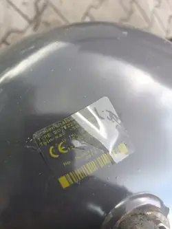 Depósito de Aire Volvo OEM 206772295 - 15L Usado
