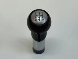 Pommeau de levier Mitsubishi Colt OEM - Cuir d'origine