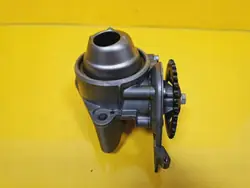Öljypumppu OEM DRC95824 VW Polo IV 1.2:lle