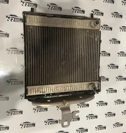 Refroidisseur d'eau supplémentaire BMW G11 G12 G30 G31 OEM 8619383