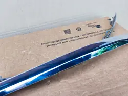 VW Passat B7 Kombi Stötfångartrim Vänster Höger Krom OEM