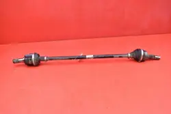 Vänster bakaxelhalva OEM 49600-N7000 - Begagnad