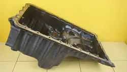Porsche Öljypärä OEM 94810764001 Cayenne 4.5 V8:lle