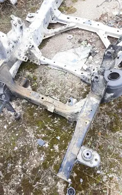 Infiniti QX80 Frame 2017 - Gebruikt OEM-onderdeel