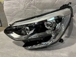 Phare gauche Renault Megane IV