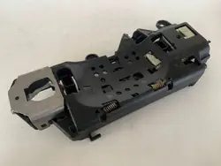 Cadre de poignée de porte arrière gauche Audi A4 Allroad OEM 8W0837811A