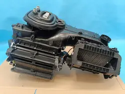 VW PASSAT B9 VARIANT 2.0 TDI 110KW 2024 VERWARMING