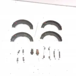 Handbrems-Bremsbeläge BP30526 - Mercedes-Benz OE