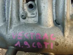 Coletor de admissão Saab OEM 55210202 - Usado