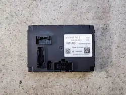Sätets styrningsmodul OEM 5Q0959760E för Skoda Superb III