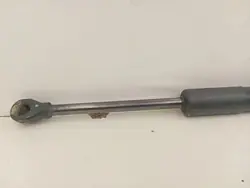 Vérin de Capot Gauche OEM A1679800164 Mercedes GLE