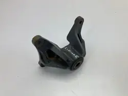 OEM 5010629000Q Bakre Fjäderfäste Renault Midlum