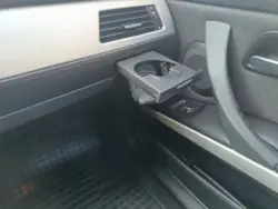 Kuppiteline BMW E90 E91 E92 E93 Vasemmalle Musta Vaihto