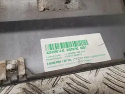 Capa de soleira esquerda OEM A2076901740 Mercedes-Benz