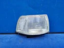 Toyota OEM A81610-32070 Sijaintivalo Etu Oikea