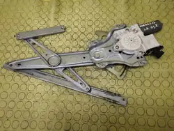 TOYOTA COROLLA E12 Elevador de vidro esquerdo 6982002150