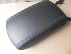 Accoudoir OEM PODLOKIETNIK SKORA STAN B DOBRY