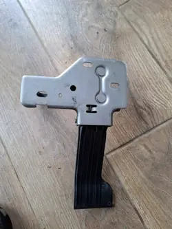 Verrou de capot OEM 7E0823480 - Volkswagen OE