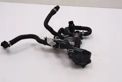 Bomba de agua Volvo V60 II OEM 31368145 - Usada