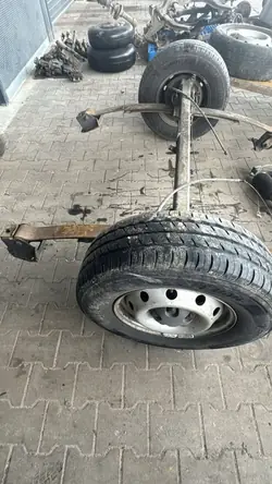 Essieu arrière FIAT DUCATO OEM FIAT DUCATO Z KOŁAMI I RESORAMI