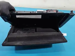Matkustajan hansikaslokero OEM 8W1880302 Audi A4 B9