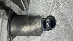 Soupape EGR Renault OE d'occasion pour Laguna II Break 1.9 dCi