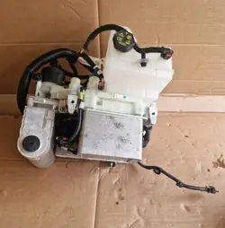 Tesla Model Y Webasto-osat OEM 150680300F - Käytetty