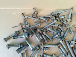 OEM 8kg jousituspultit Skoda Superb 3 Kombille