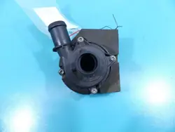 Pompe à eau OEM 5Q0965561 pour VW Jetta VI 1.4 TSI