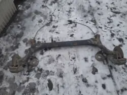 OEM 13 bakaxelbalk för VW Polo 5 6R 2009-2017