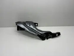 Support de garde-boue avant droit OEM 80A821136A