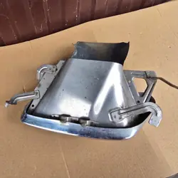 Volvo XC40 Oikea Pakoputken Pää OEM 31407970