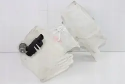 Spolarbehållare OEM 360213540 för VW Transporter T5