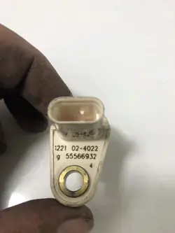 Nockenwellensensor OEM 55566932 für Chevrolet Cruze