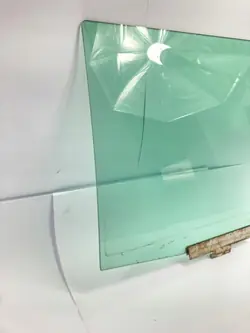 Vitre Portière Arrière Gauche OEM SZYBA/SDV09404 Mercedes W124