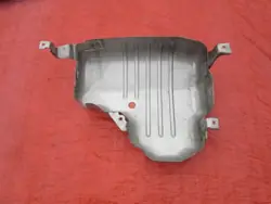 Cobertura Tanque AdBlue Land Rover Defender OEM L8B2-5J236-AD