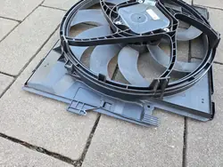 BMW 1 F20 Fläktkåpa 8641963 8641946
