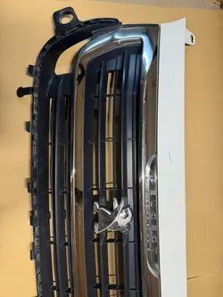 Grille OEM 080304 pour Peugeot Partner 2015-2018