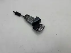 Inserción cerradura puerta izquierda OEM 8R1837167B Audi Q5 8R