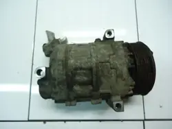 Compresseur de climatisation RENAULT 2.0DCI 8200454172E