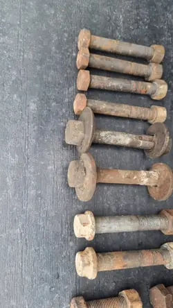 VW T4 Etujousimruuvisarja OEM 45325325