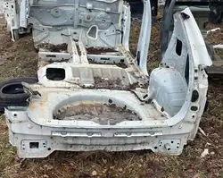 Bakaxelbalk OEM PAS TYŁ TYLNY WANNA KIA SPORTAGE IV