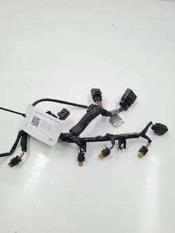 Lignes d'injection AUDI A4 AVANT 2.0L essence 06H971627