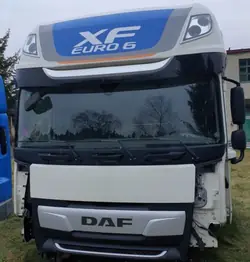 DAF XF 106 480 KM Lift Super Space Cab - Käytetty