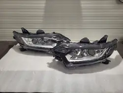 Mitsubishi Outlander III Juego de Lentes de Faro 8301C8-53