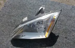 Ford OE 1480990 Vasemmanpuoleinen Ajovalo