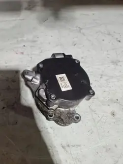 Vacuümpomp OEM 03L100J voor Touran Superb II TDI