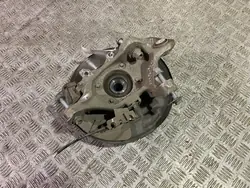 Mercedes-Benz takapyörän navan OEM 2133205