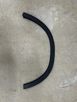 MERCEDES GLA W156 Takakyljen Vasemman Puolen Verhoilu A1568851500